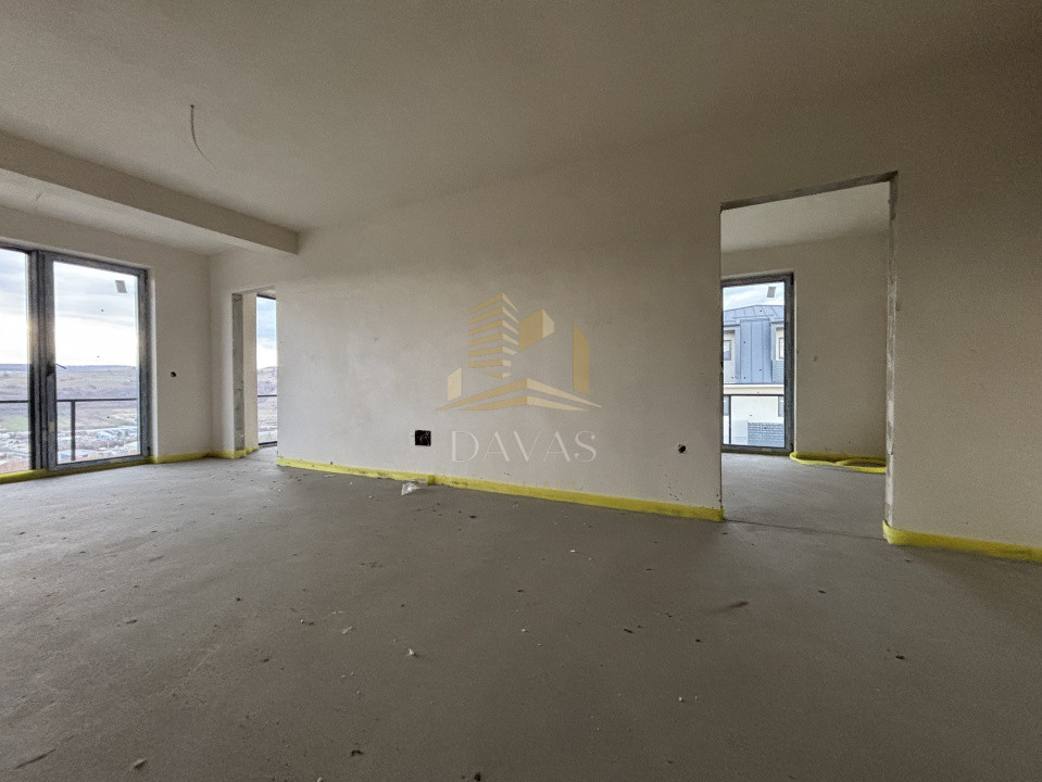 Apartament de 3 camere semidecomandat | Bloc nou Baciu 