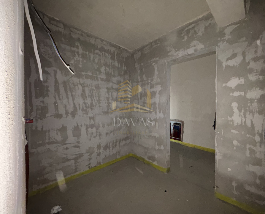 Apartament de 3 camere semidecomandat | Bloc nou Baciu 