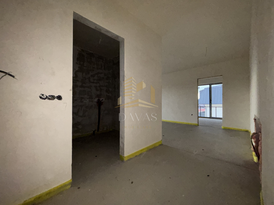 Apartament de 3 camere semidecomandat | Bloc nou Baciu 