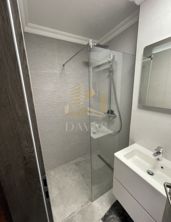 Apartament 3 camere de inchiriat | Dambul Rotund | Parcare subterana 