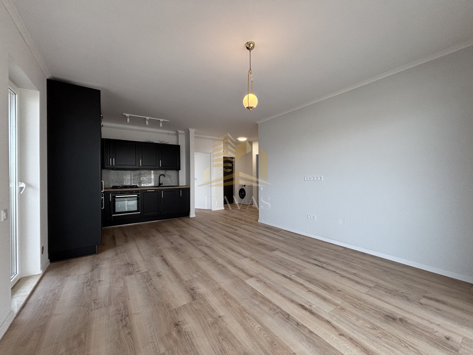 Apartament de 3 camere semidecomandat | Florești 