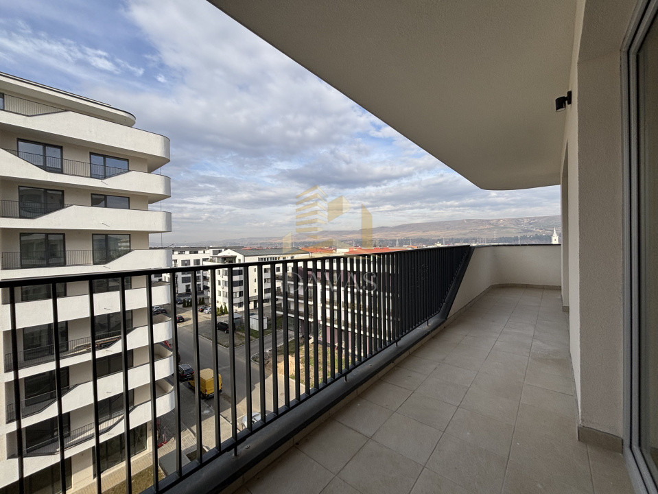 Apartament de 3 camere semidecomandat | Florești 