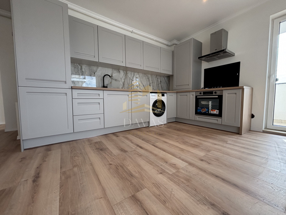 Apartament de 3 camere semidecomandat | Florești 