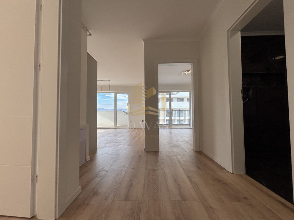 Apartament de 3 camere semidecomandat | Florești 