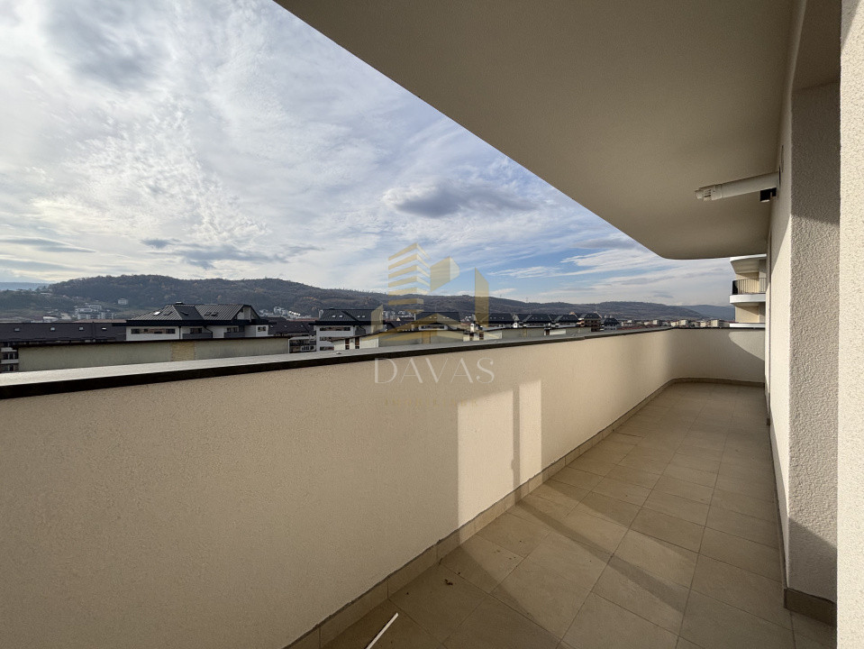 Apartament de 3 camere semidecomandat | Florești 