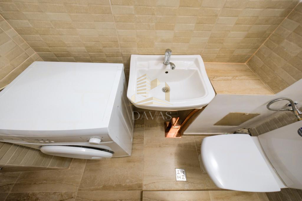 Apartament de 3 camere | Centru | Bulevardul Eroilor