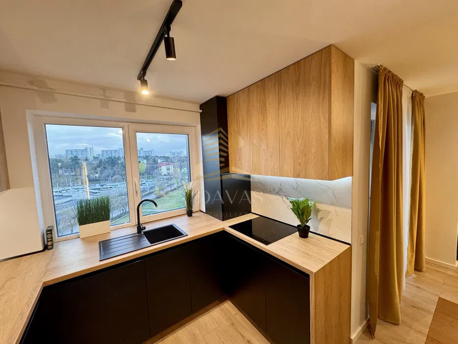 Apartament 2 camere semidecomandat LUX + Parcare subterana | Sopor