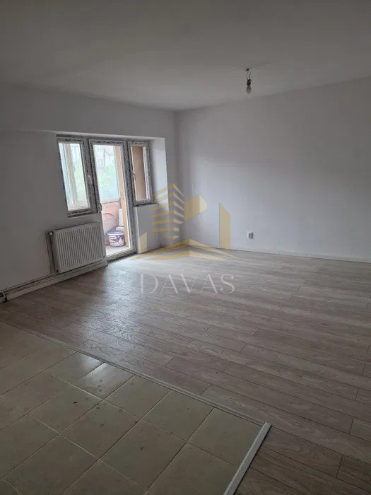 Apartament cu 3 camere | etaj 1 | garaj inclus in pret