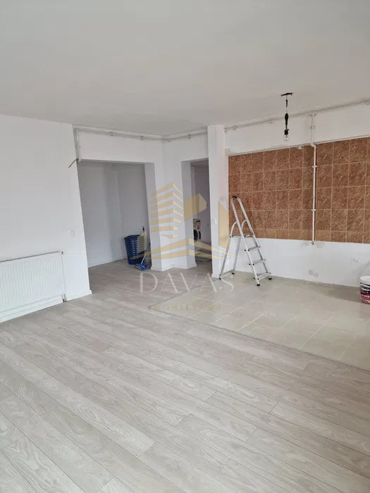 Apartament cu 3 camere | etaj 1 | garaj inclus in pret