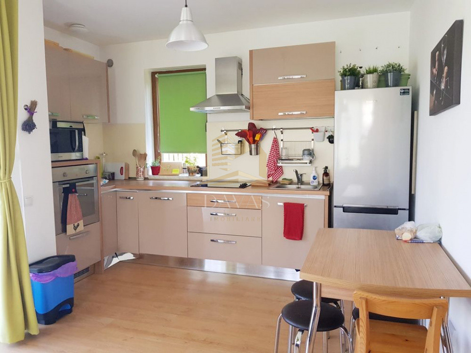 Casa de inchiriat | Borhanci |  Teren generos - 1500 mp 