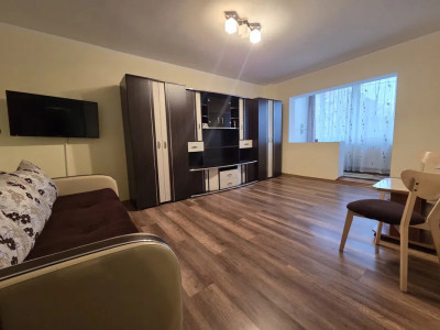 Apartament 2 camere decomandat + Parcare | Intre lacuri
