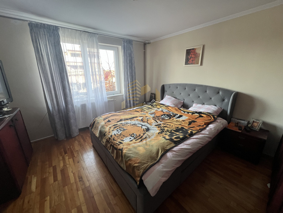 Casa de inchiriat | Zorilor - Hasdeu - zona retrasa | 5 locuri de parcare