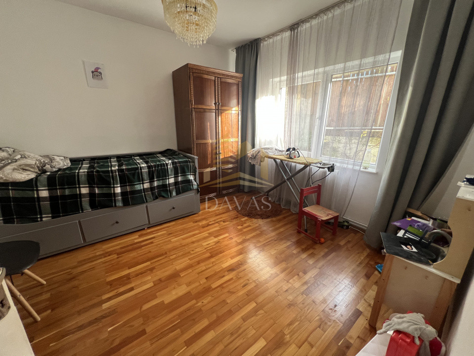 Casa de inchiriat | Zorilor - Hasdeu - zona retrasa | 5 locuri de parcare