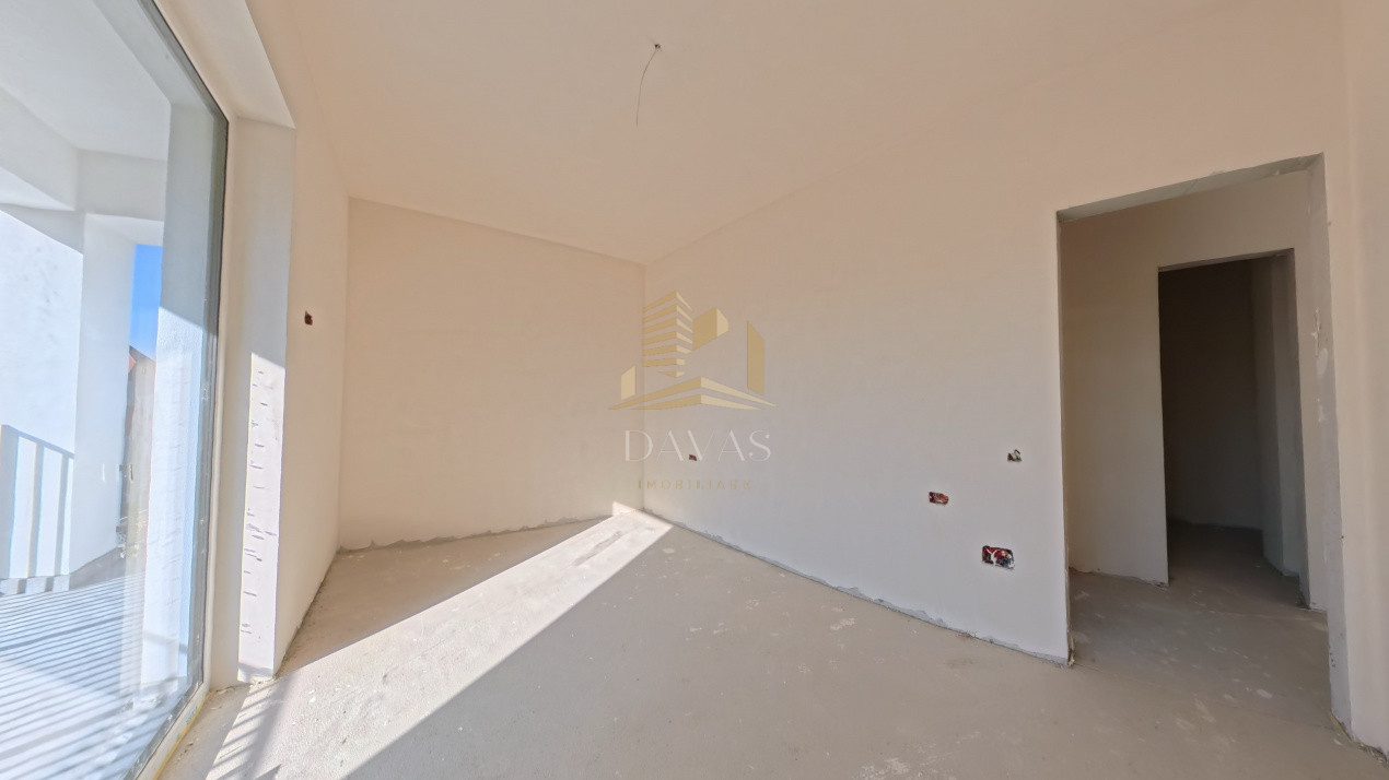 Apartament în bloc Nou de 3 camere - Parcare | Baciu 