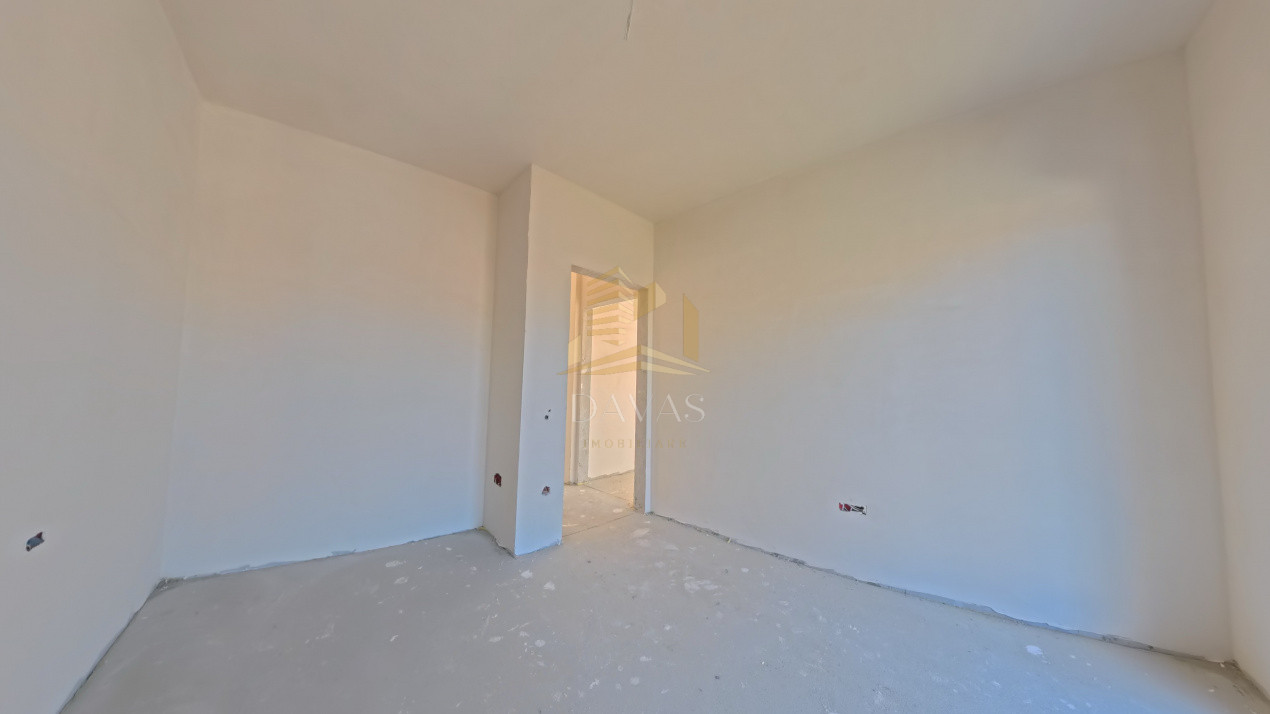 Apartament în bloc Nou de 3 camere - Parcare | Baciu 