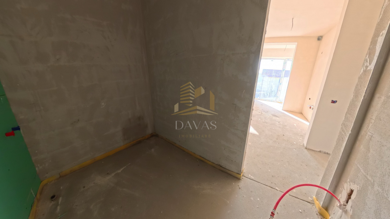 Apartament în bloc Nou de 3 camere - Parcare | Baciu 