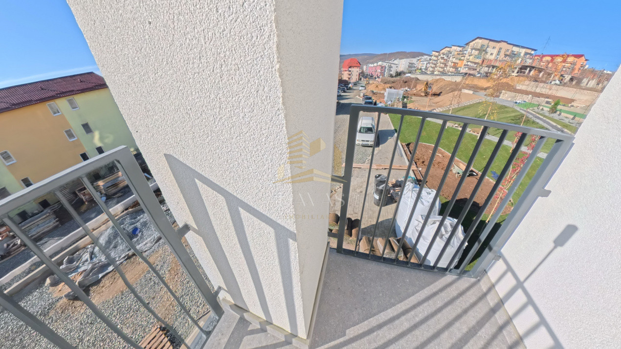 Apartament în bloc Nou de 3 camere - Parcare | Baciu 