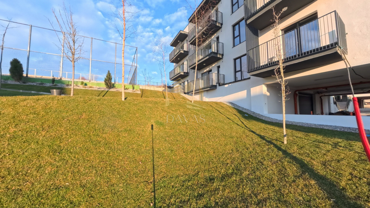 Apartament în bloc Nou de 3 camere - Parcare | Baciu 
