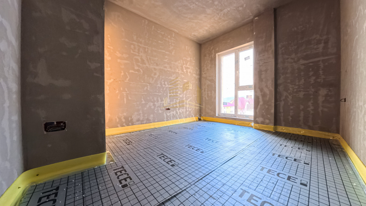 Apartament în bloc Nou de 3 camere - Parcare | Baciu 