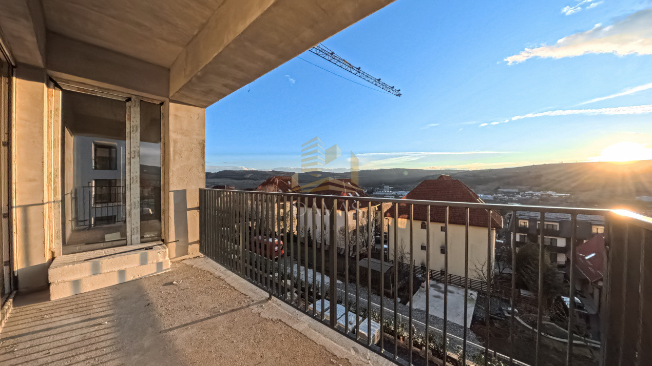 Apartament în bloc Nou de 3 camere - Parcare | Baciu 