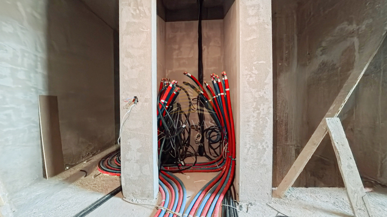 Apartament în bloc Nou de 3 camere - Parcare | Baciu 