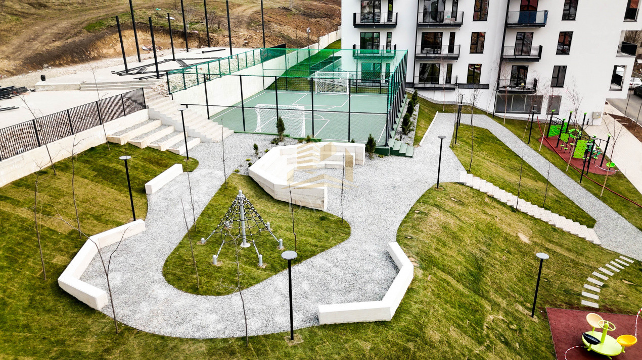 Apartament în bloc Nou de 4 camere - Parcare | Baciu 