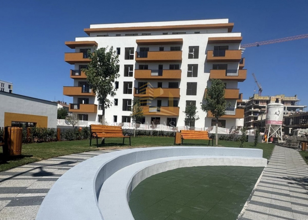 Apartament de 3 camere semidecomandat | Între Lacuri 