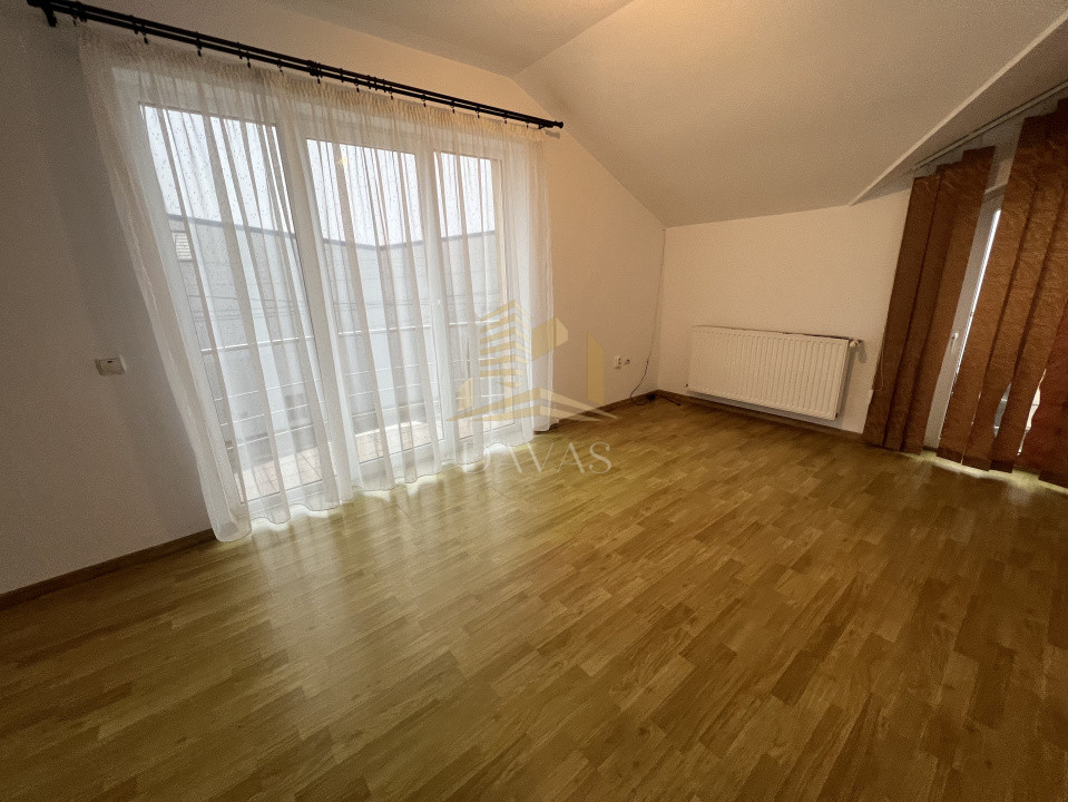 Duplex de inchiriat | 5 camere - 150 mp | 2 intrari separate