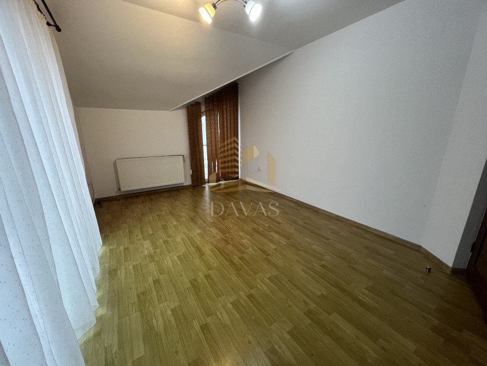Duplex de inchiriat | 5 camere - 150 mp | 2 intrari separate