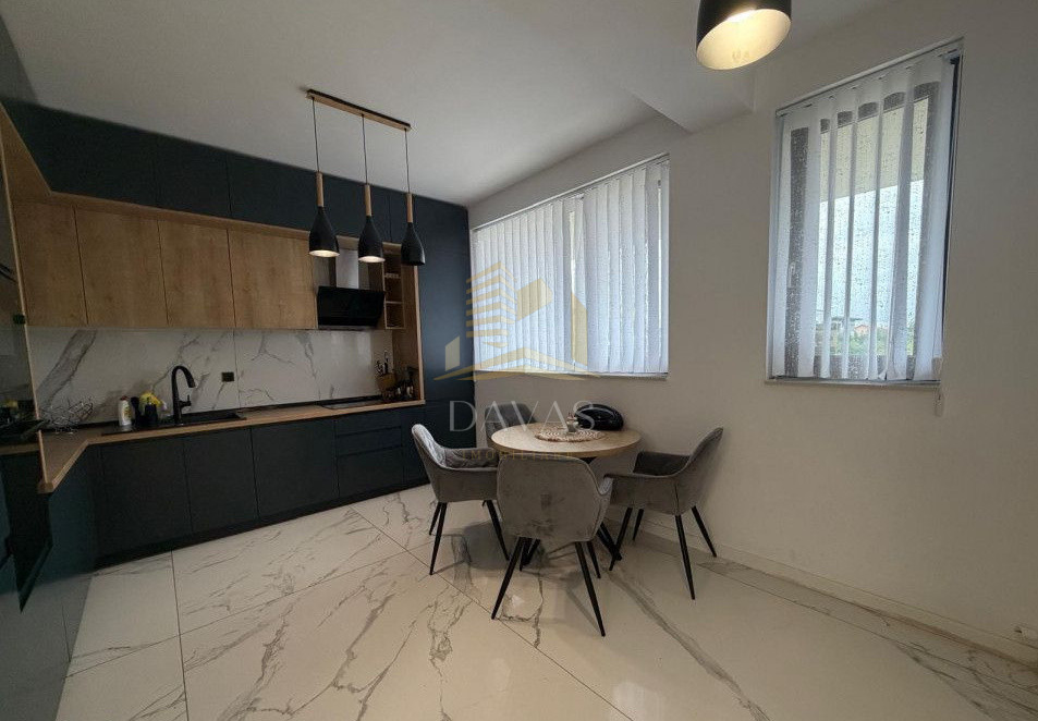 Casa de inchiriat cu 4 camere - ideala pentru o familie | Voronet | Petfriendly