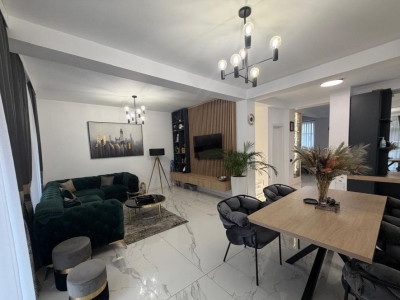 Casa de inchiriat cu 4 camere - ideala pentru o familie | Voronet | Petfriendly