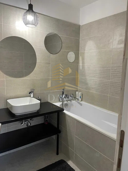 Apartament 3 camere decomandat + Parcare inclusă | Intre lacuri