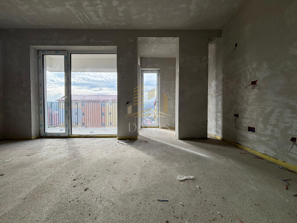 Apartament în bloc Nou de 3 camere - Parcare | Baciu 