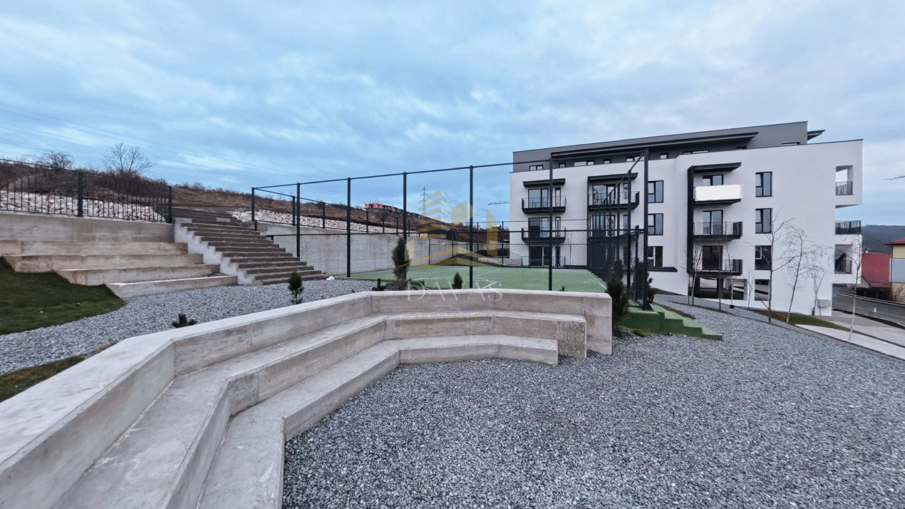 Apartament în bloc Nou de 3 camere - Parcare | Baciu 