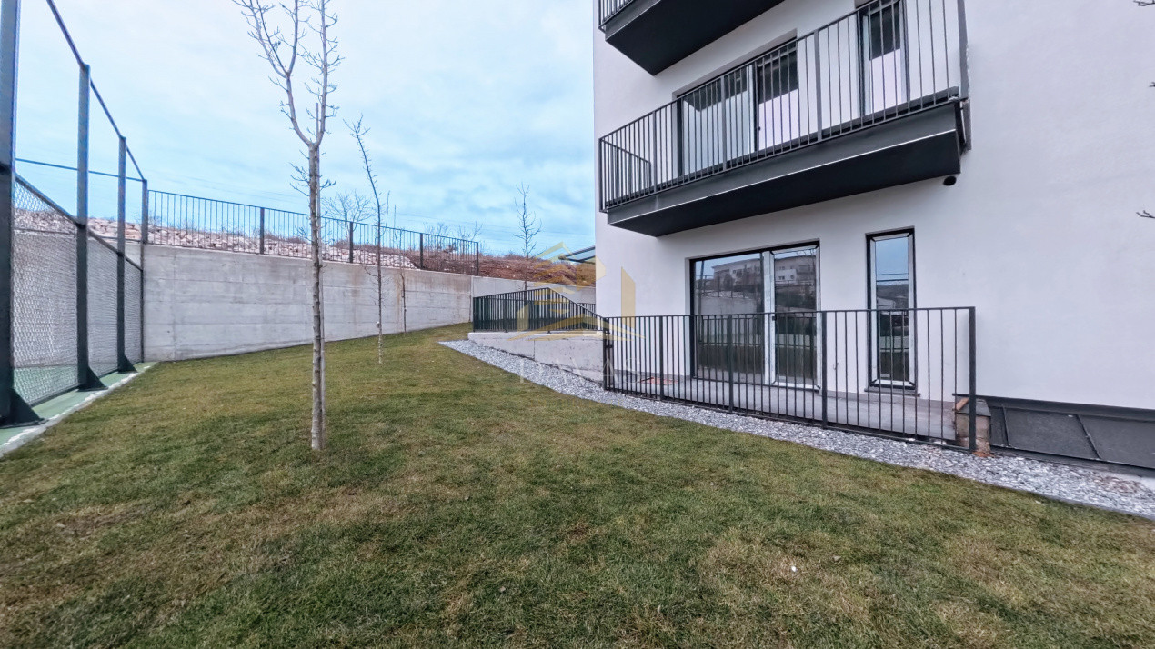 Apartament în bloc Nou de 3 camere - Parcare | Baciu 
