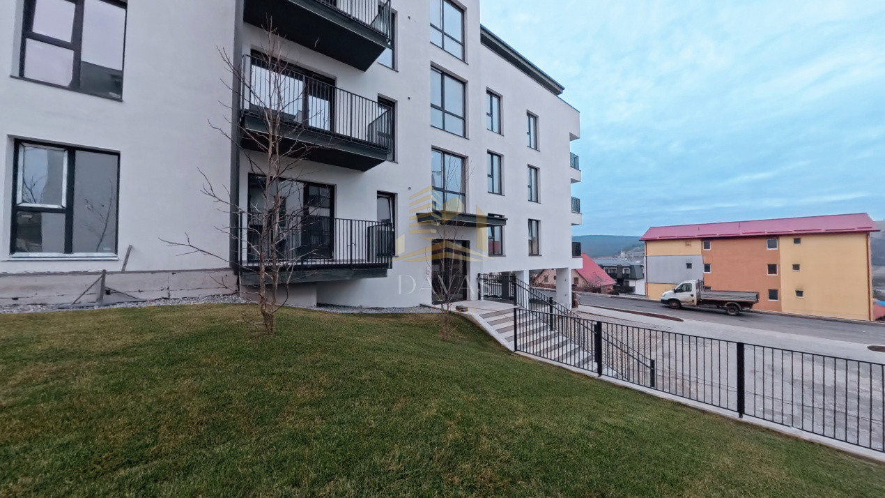 Apartament în bloc Nou de 3 camere - Parcare | Baciu 
