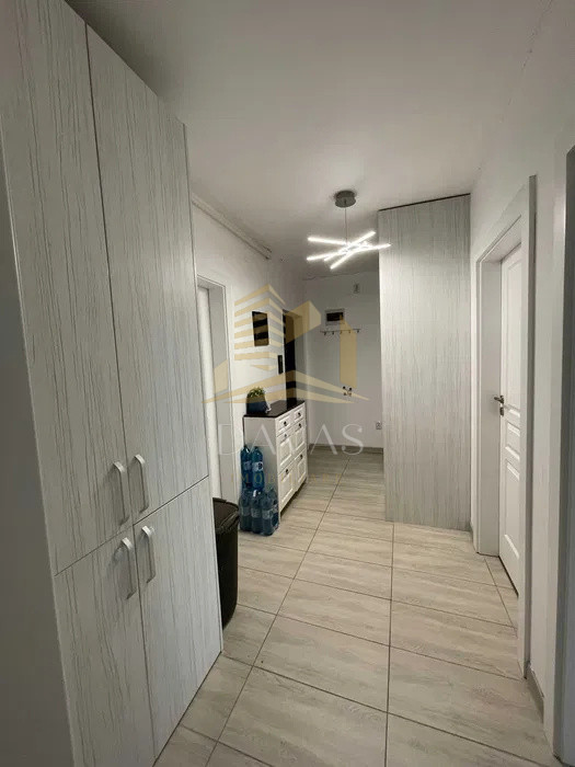 Apartament 2 camere semidecomandat + Parcare subterana | Andrei Mureșanu