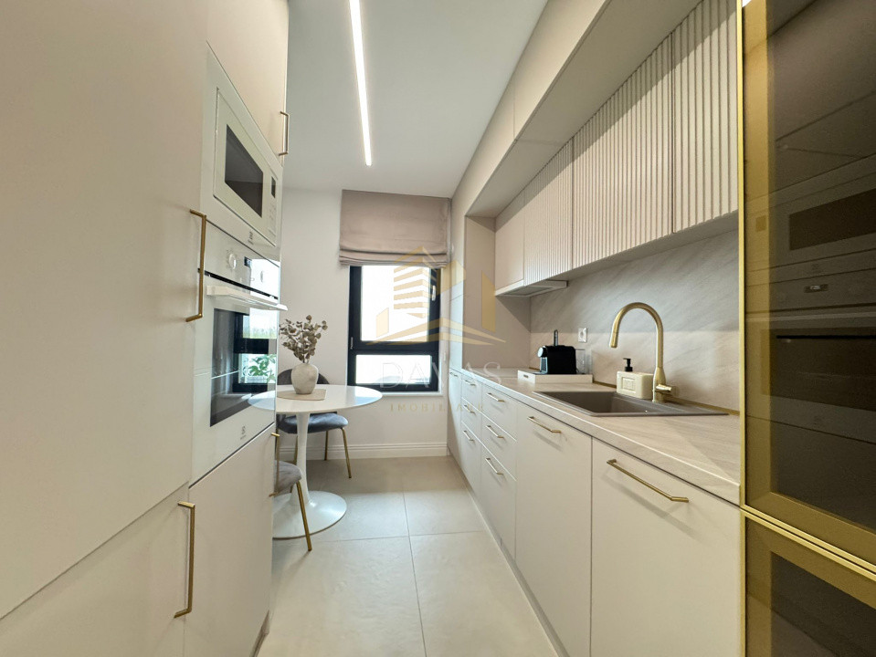 Apartament 2 camere decomandat |LUX| + parcare subterana inclusă | Park Lake