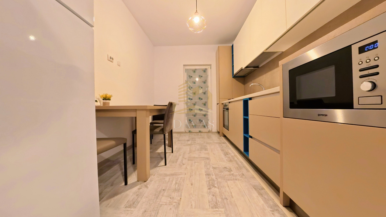 Apartament de 2 camere decomandate + parcare  | Zorilor 