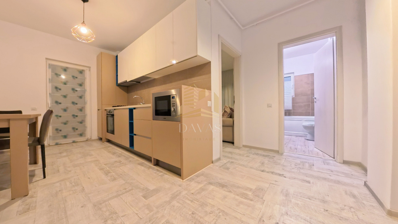 Apartament de 2 camere decomandate + parcare  | Zorilor 