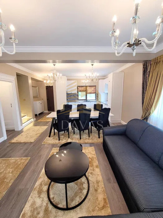 Vila cu 4 camere de LUX | Finisaje Superioare |Terasa generoasă cu panorama 