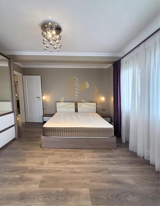 Vila cu 4 camere de LUX | Finisaje Superioare |Terasa generoasă cu panorama 