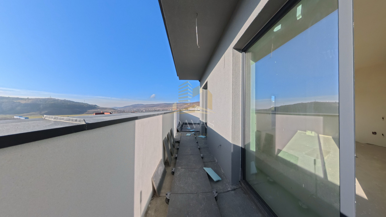 Penthouse de 3 camere | Priveliste panoramica - Baciu 