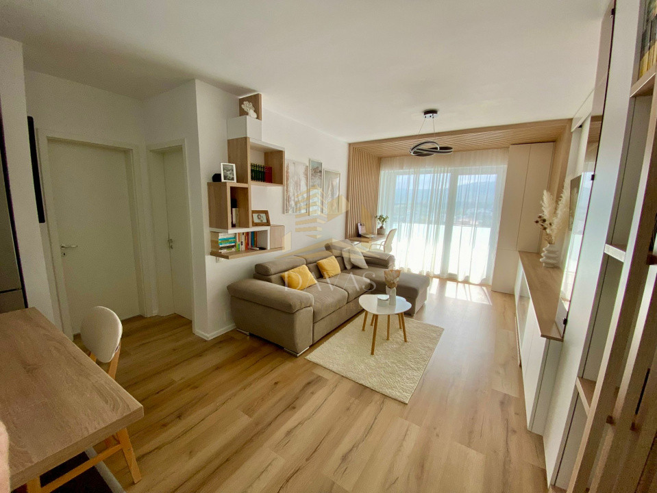 Apartament de 2 camere semidecomandat | Buna Ziua 