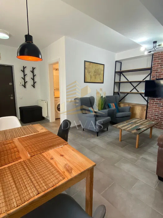 Apartament deosebit cu 2 camere semidecomandat | Modern