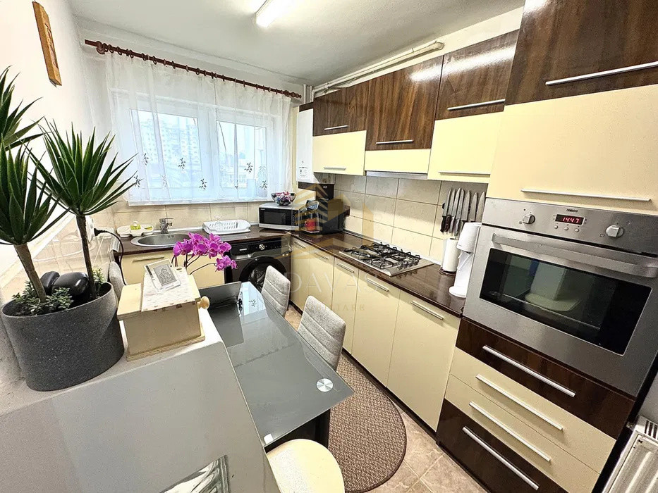 Apartament cu 2 camere decomandate | Manastur - Aleea Padin | etaj intermediar