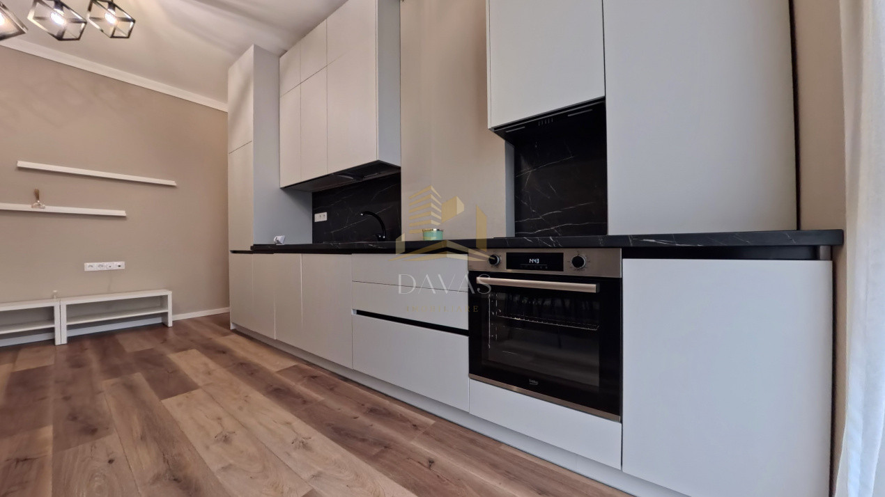 Apartament de 2 camere semidecomandat | strada Câmpina, Mărăști
