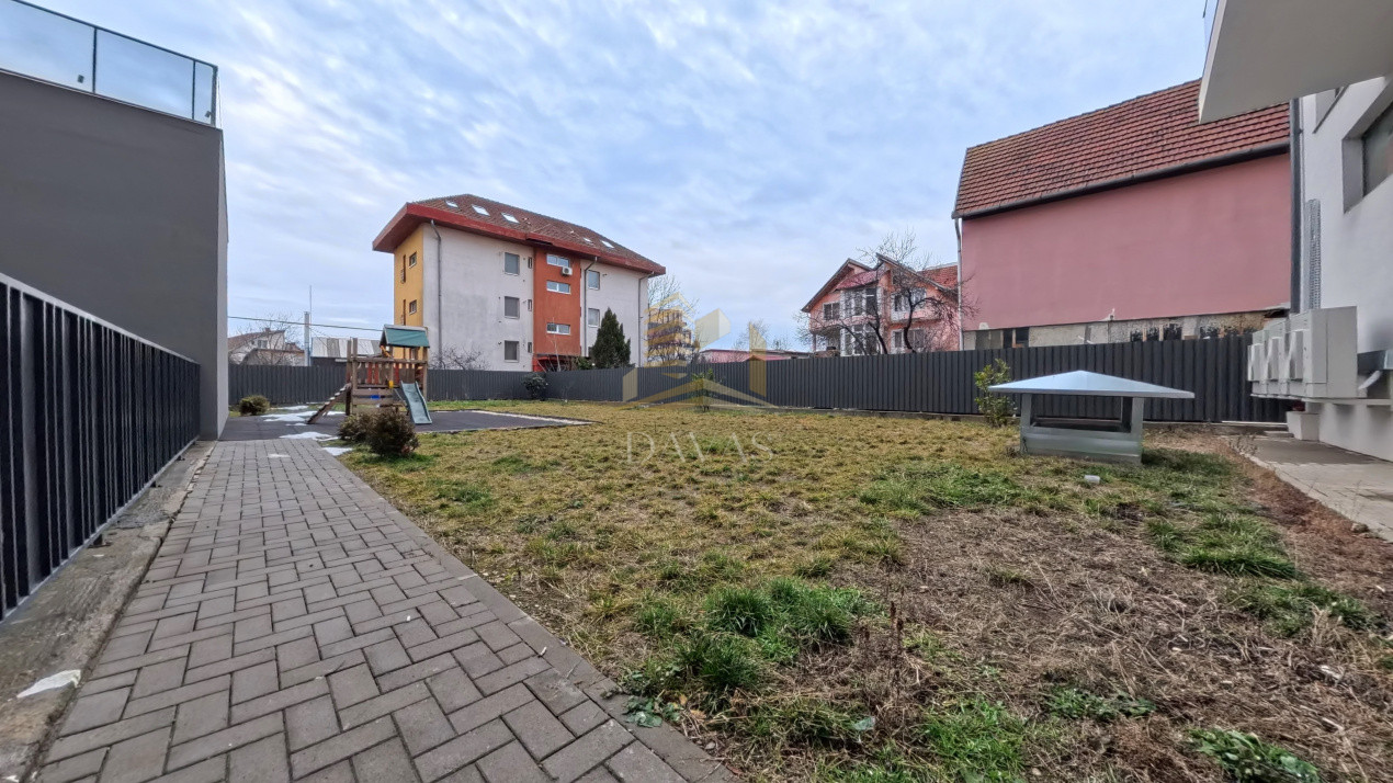 Apartament de 2 camere semidecomandat | strada Câmpina, Mărăști