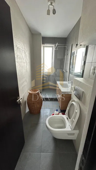 Apartament 2 camere semidecomandat + Parcare inclusă in preț | Andrei Mureșanu 