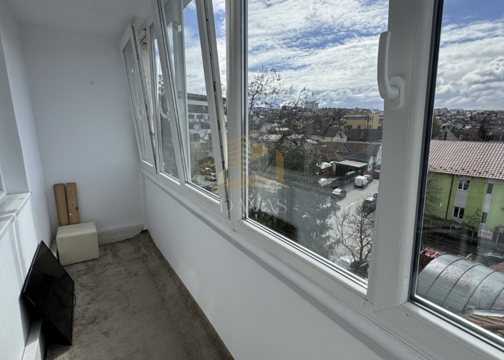 Apartament de 2 camere decomandat | str. S. Albini